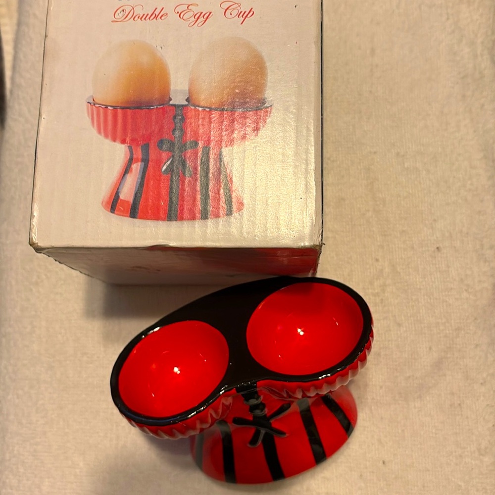 Eggs In A Corset, Double Egg Cup🌺 - Picture 2 of 3